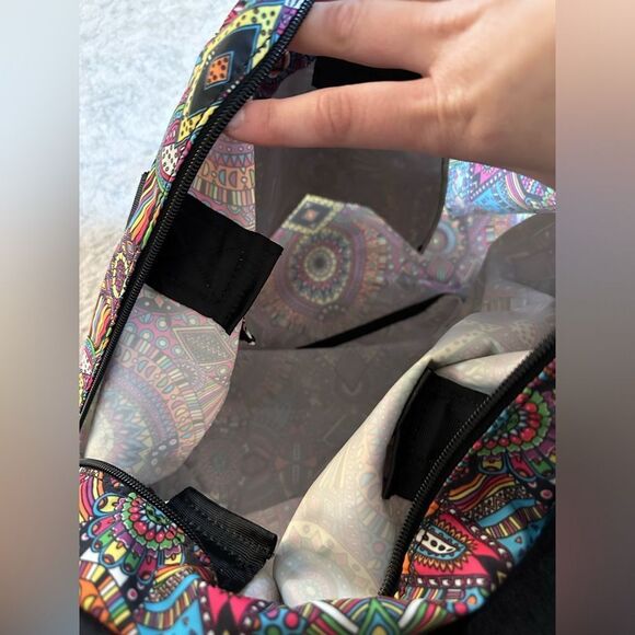 Sakroots duffel bag - Picture 3 of 3